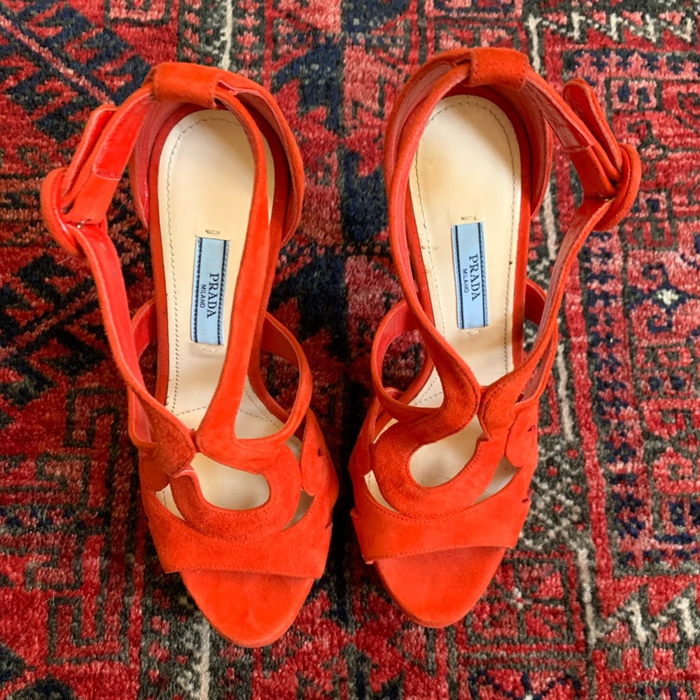 Gorgeous Prada Heels - image 2